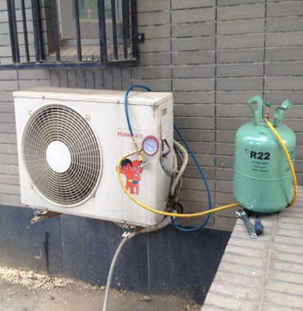 和田地空调加氟