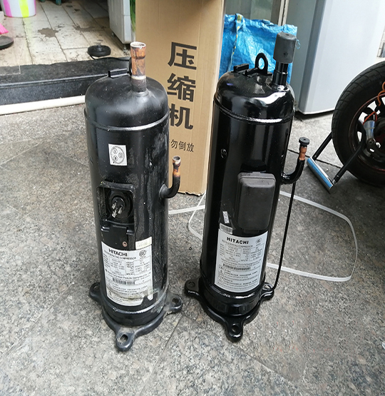 和田地中央空调压缩机的更换维修